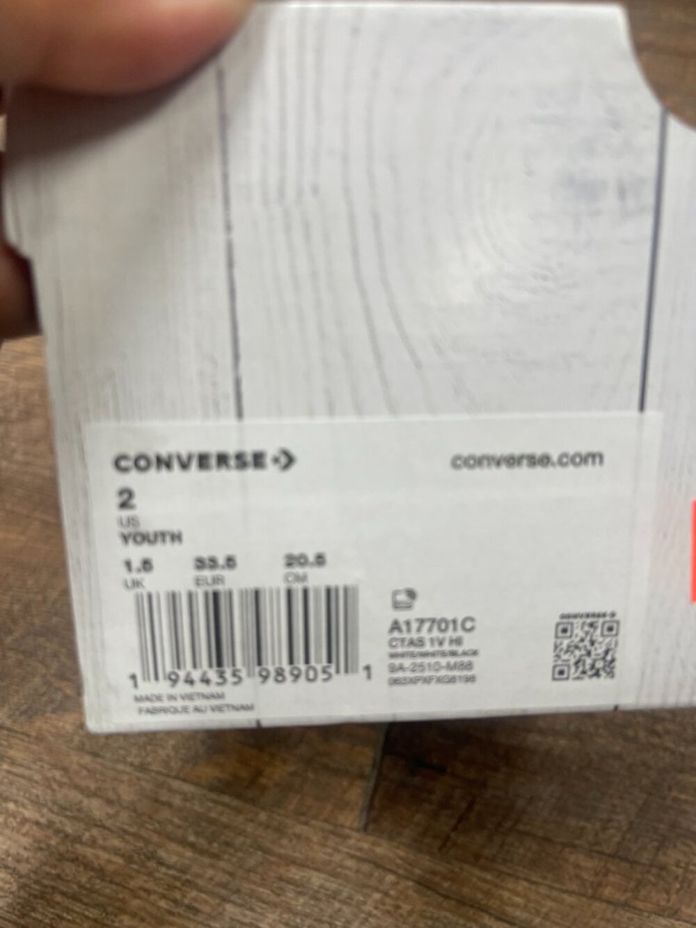Converse x Hello Kitty & Friends Easy-On High Tops Kids 2Y - Picture 8 of 8